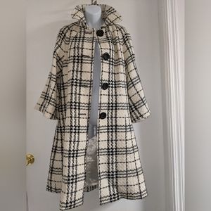 Vintage white black plaid collared long coat big buttons bell sleeves